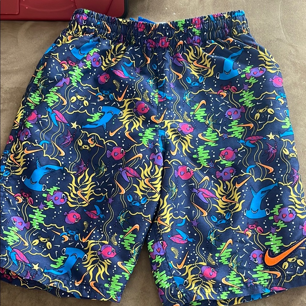 EUC Nike Kids' bathing suit. Size medium